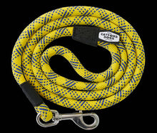 Load image into Gallery viewer, Catford Dogs Rope Lead Casslee
